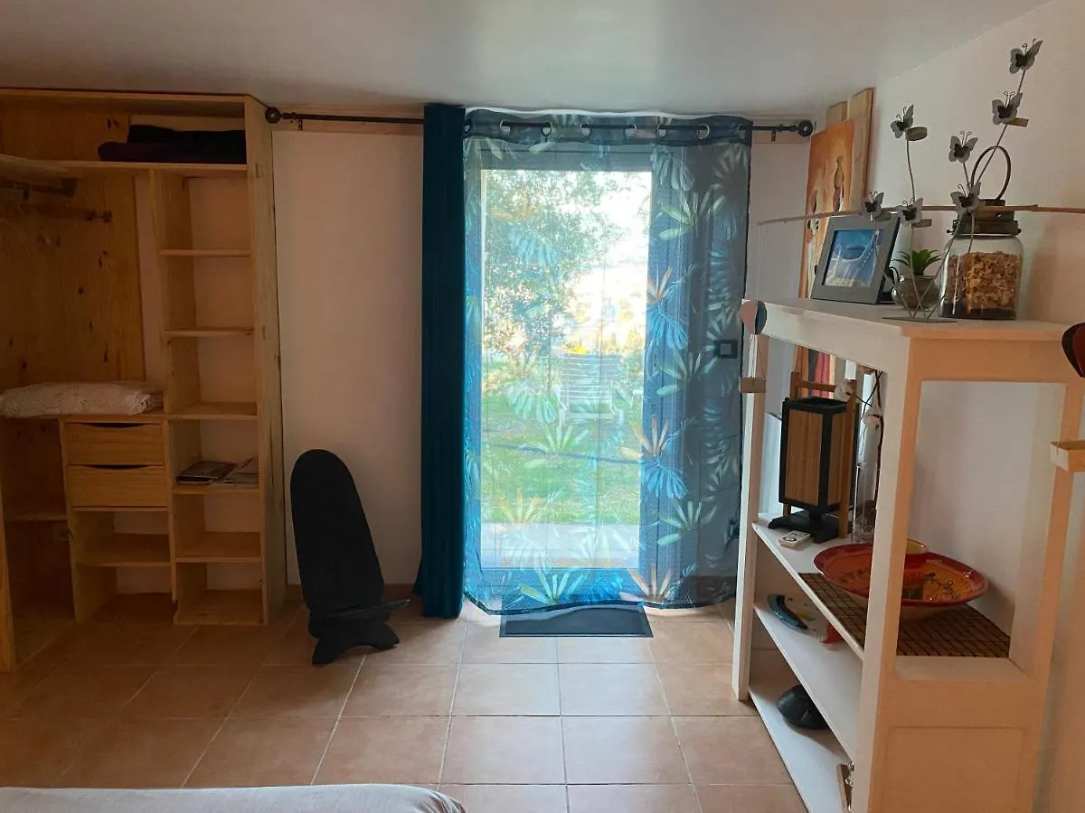 Guesthouse Du Moulin Saint-Cyr-sur-Mer 0*,  Francia